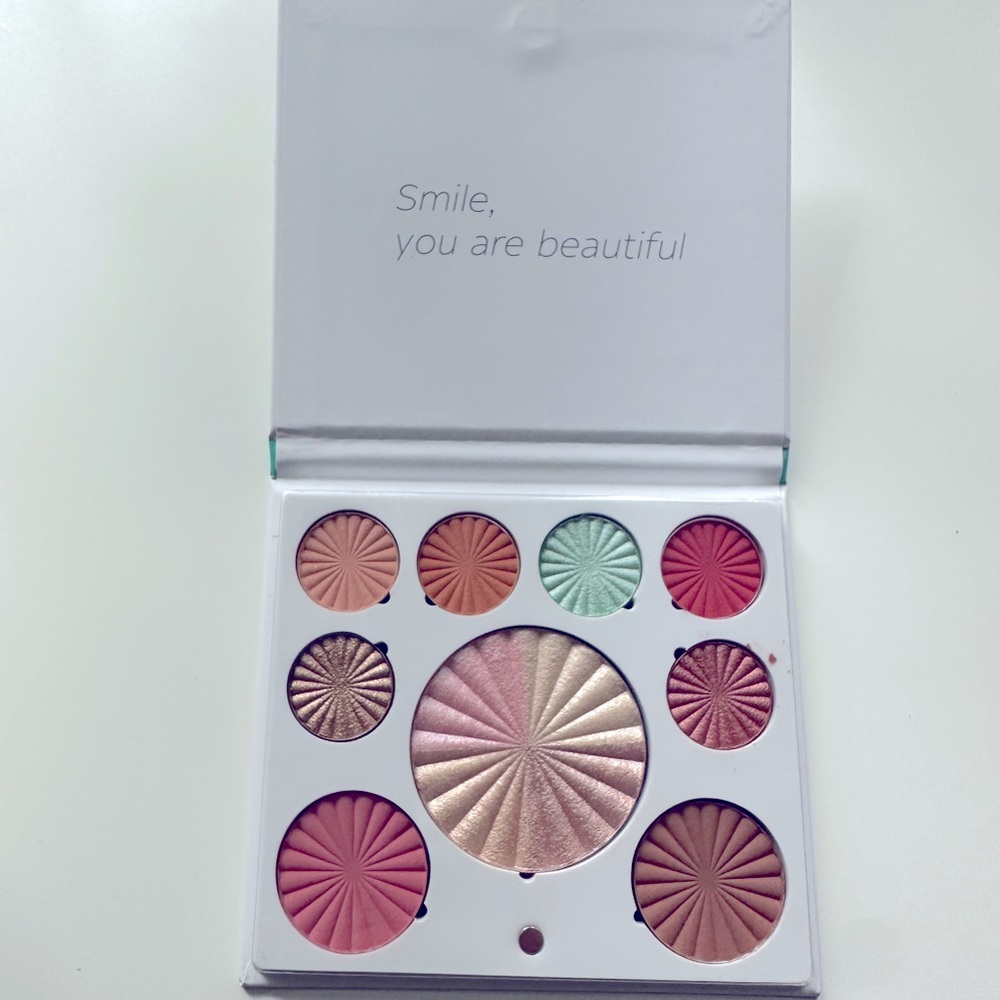 OFRA shadow and highlights pallet new